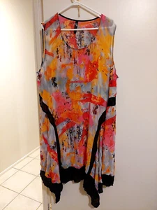 TAKING SHAPE size 22 Long Length Polyester Crinkly Cut Tunic....AS NEW ** - Picture 1 of 4