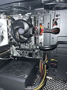 Prebuilt Gaming Pc - Picture 1 of 2