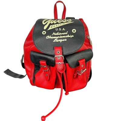 Guess - Rojo Crema Negro - Mini Mochila Cartera - Liga Nacional de Campeones - Usado Foto 1 de 4