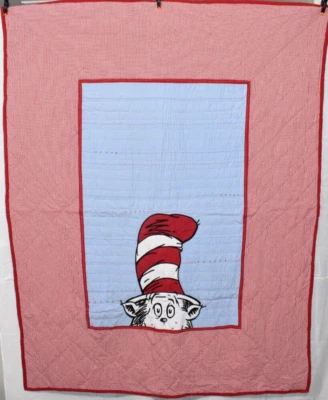 Edredón doble Pottery Barn Kids Dr. Seuss El gato en el sombrero rojo guinga bordado Foto 1 de 4