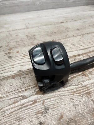 2016 11-17 VICTORY HIGH BALL Left Horn Low High beam Signals Pass Control Switch - Image 1 of 4