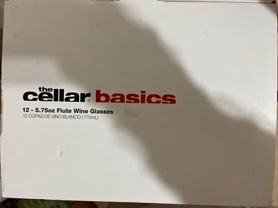 12 copas de vino de flauta The Cellar Basics 5,75 OZ Foto 1 de 4