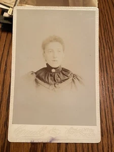 Fotografía de tarjeta de gabinete antiguo de Nueva York de la década de 1890 Cornell - Imagen 1 de 4