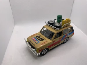 Bburago Land Range Rover Safari Figaro 1/25 Scale Diecast Model 0112 - Picture 1 of 10