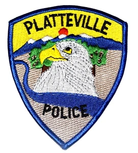 Patch polizia Platteville Colorado Co BALD EAGLE SUNRISE SNOW MOUNTAINS - Foto 1 di 1