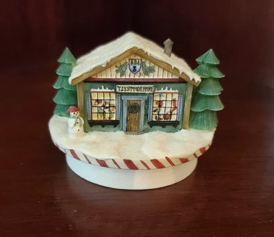 NUESTRO TARRO VELA AMÉRICA TOPPER CON VACACIONES DE INVIERNO ESCENA NIEVE JUGUETES HECHOS AQUÍ Foto 1 de 4