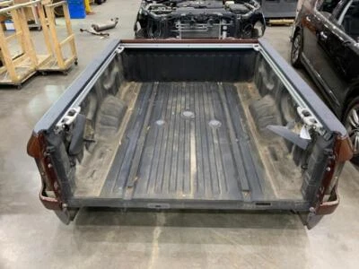 2016 - 2018 NISSAN TITAN XD 5'6'' CREW CAB TRUCK BED BOX | COPPER (CAU) - Image 1 of 4