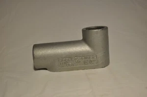 Eaton Crouse-Hinds LB47 Form 7 1-1/4" Conduit Outlet Body LB-47 - Picture 1 of 3