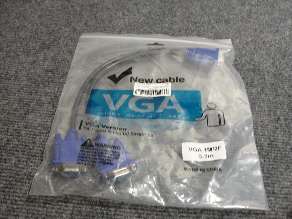VGA Pasow VGA Splitter C Duplication 1 Feet Y Splitter Monitor VGA Cable - Image 1 of 4
