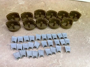 Piezas de repuesto Looney Tunes Monopoly teatros y televisores televisores casa de hotel - Imagen 1 de 2