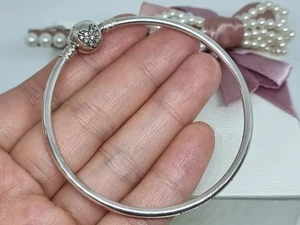 BOXED Genuine Pandora Silver You Melt My Heart Bangle  19cm 💕 S925 ALE  - Picture 1 of 10