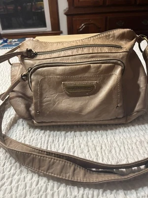 Bolso Bandolera Stone Mountain Cuero Marrón Camel Foto 1 de 4