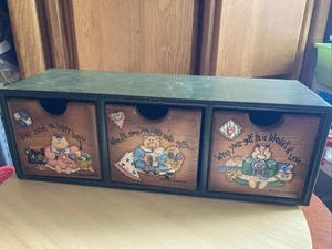 VINTAGE COUNTRY DIANNA MARCUM WOOD SEWING SET OF 3 CUBBY DRAWERS - Picture 1 of 10