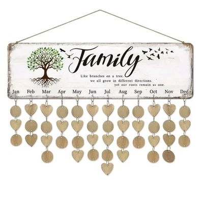 Placa colgante de cumpleaños familiares ~ madera envejecida ~ etiquetas de corazón y círculo Foto 1 de 4