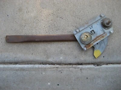 Chrysler Desoto 1955 1956 regulador de ventana - puerta delantera izquierda del conductor #1548286 Foto 1 de 4