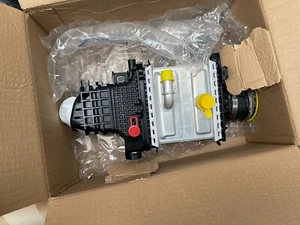 NEU VOLVO XC60 MK2 LADELUFTKÜHLER 32249372 ORIGINAL - Bild 1 von 9