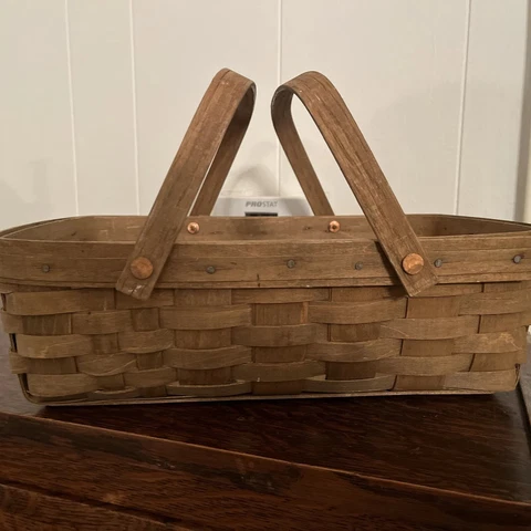 Longaberger Basket Dbl Handle 14 X 9.75”, 1985 Signed Cover
