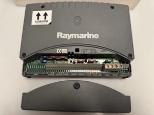 Raymarine S2 Smart Pilot 12V Autopilot Computer - Picture 1 of 5