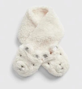 GAP TODDLER GIRL' IVORY FROST WHITE POLAR BEAR SCARF ORG. $19.95 BNWT - Picture 1 of 3