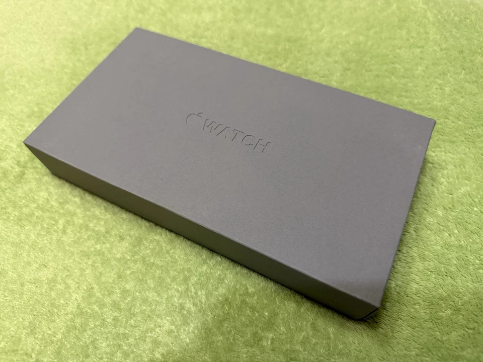 NEU Apple Watch Ultra 2 Titan schwarz – 49 mm inkl. Ocean Band schwarz – NEU - Bild 1 von 4