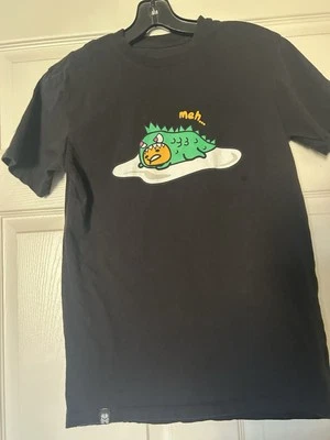 Camiseta Tokidoki Gudetama/kaiju Foto 1 de 3