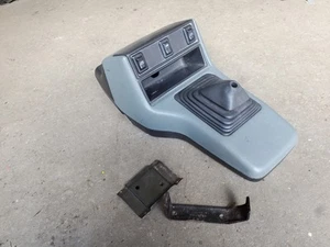 Ford Fiesta Rs Turbo centre console mk3 Rs1800 Xr2i si with fixing brackets - Picture 1 of 5