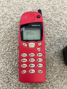 Nokia 5110 Mobile Phone, c/w charger - Afbeelding 1 van 4