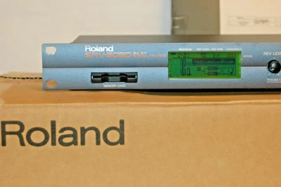 Roland SVR-3030D 24-bit Digital Reverb with Digital card installed, Ex Condition - Image 1 of 4