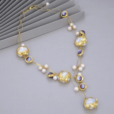 Collar de cristal de Murano púrpura enchapado en oro con perlas Keshi blancas cultivadas de agua dulce Foto 1 de 4