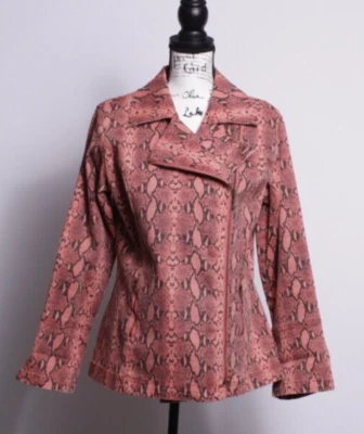 Vintage DG2 by Diane Gilman Pink Snake print Denim Jacket, Size M - Image 1 of 4