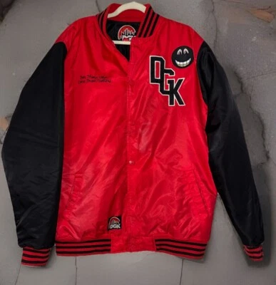 Chaqueta de bombardero universitaria de colección rara DGK Skateboards Dirty Ghetto para niños talla 2XL roja/negra Foto 1 de 4