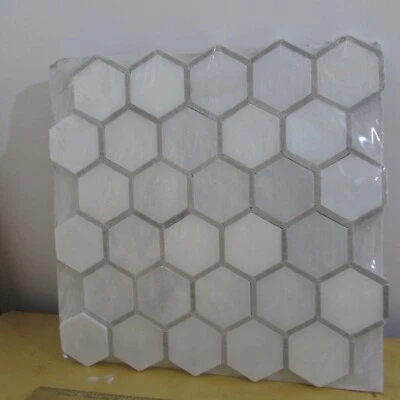 Echo Hex 10-3/8 pulgadas in. x 10-7/8 pulgadas. in. Azulejo de mosaico de piedra natural Jeffrey Court Foto 1 de 4