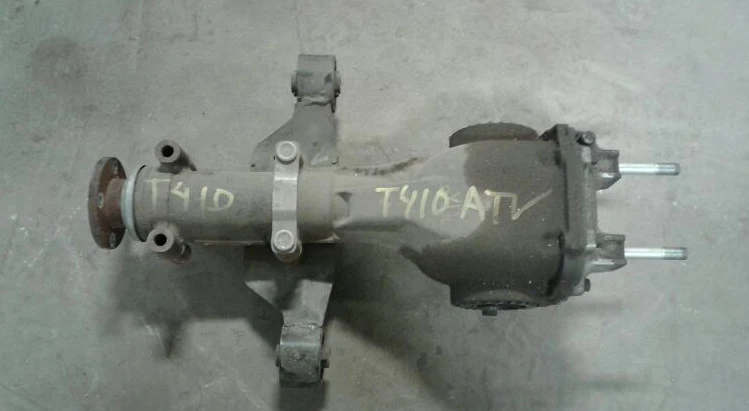 2012-2016 Subaru Impreza Rear Differential Carrier Assembly 3.70 Ratio - Image 1 of 3