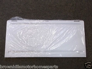 DOMETIC FRIDGE WINTER VENT COVER LS300 WHITE 482x223mm - Picture 1 of 2