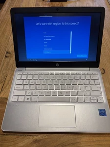 HP Stream 11-ak0506sa, 11.6-inch display, Intel Celeron processor, 32GB, White. - Picture 1 of 6