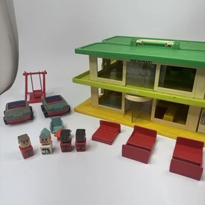 Vintage Playskool Familiar Places HOLIDAY INN #480 1974 Spielset selten - Bild 1 von 11