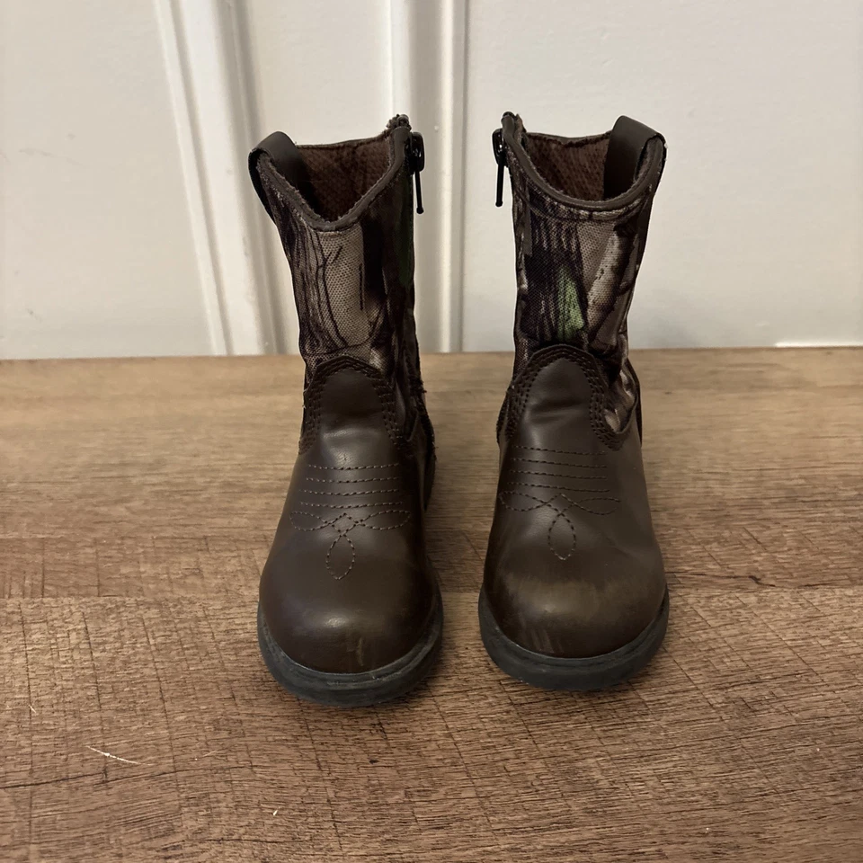 Boy's Realtree Lil Dustin Camo Cowboy Boots 8M - Image 1 of 4