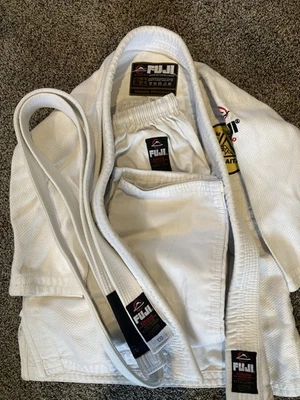 Royce Gracie Jiu-Jitsu BJJ Blanco Gi Kimono Parte Superior e Inferior MMA Niños Talla C0 Foto 1 de 4