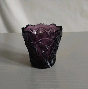 Vintage IMPERIAL Glass Purple Button And Toothpick Holder - Picture 1 of 3