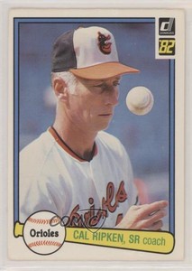 1982 Donruss Cal Ripken Sr #579 Rookie RC