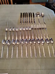 Wm A. Rogers Oneida ltd.Silver Plate 35 piece lot - Picture 1 of 1