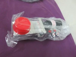 Edwards GVI 40P B65051000 GVI40P Gate Valve - Picture 1 of 10