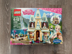 LEGO Disney Princess 41068 - Arendelle Castle Celebration - NEW & SEALED IN BOX 
