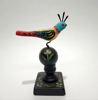 Arte popular de Pensilvania tallado y pintado pájaro en base artista firmado Gary Bykowsky Foto 1 de 4