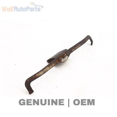 2009-2012 VW CC - Front Brake Anti-Rattle Spring 4F0615269 - Image 1 of 4