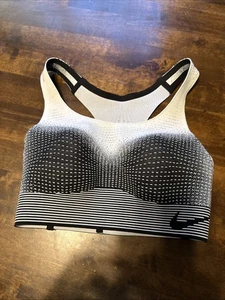 sujetador deportivo nike talla xs - Imagen 1 de 7