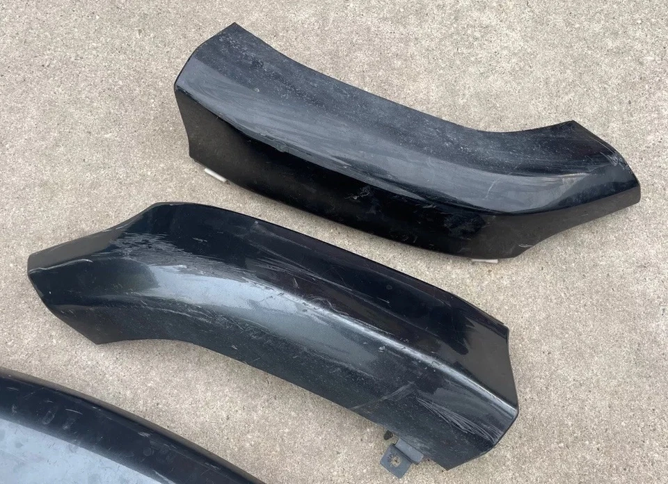 Задняя губа 05–10 Scion TC TRD от оригинального производителя черная только с 2 сторонами. - Изображение 1 из 4