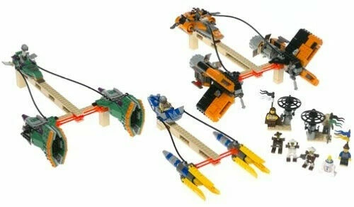 LEGO Star Wars: Mos Espa Podrace (7171)