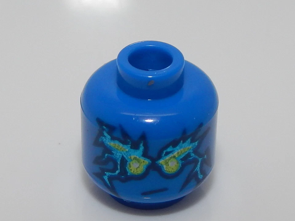 Lego Minifig, Head Male with Blue Energy Pattern (NRG Jay) #50 - Image 1 of 1