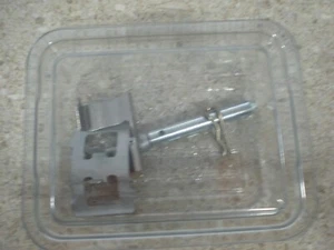 NOS OEM BMW Roue Arrière Frein Montage Parties 2005-20 F800 F650 34218529919 - Picture 1 of 2